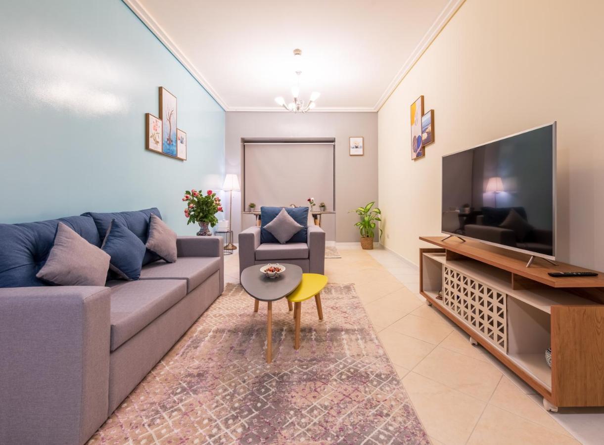 דובאי Trinity Holiday Homes - Sheikh Zayed Road Near To Financial Center Metro Station מראה חיצוני תמונה