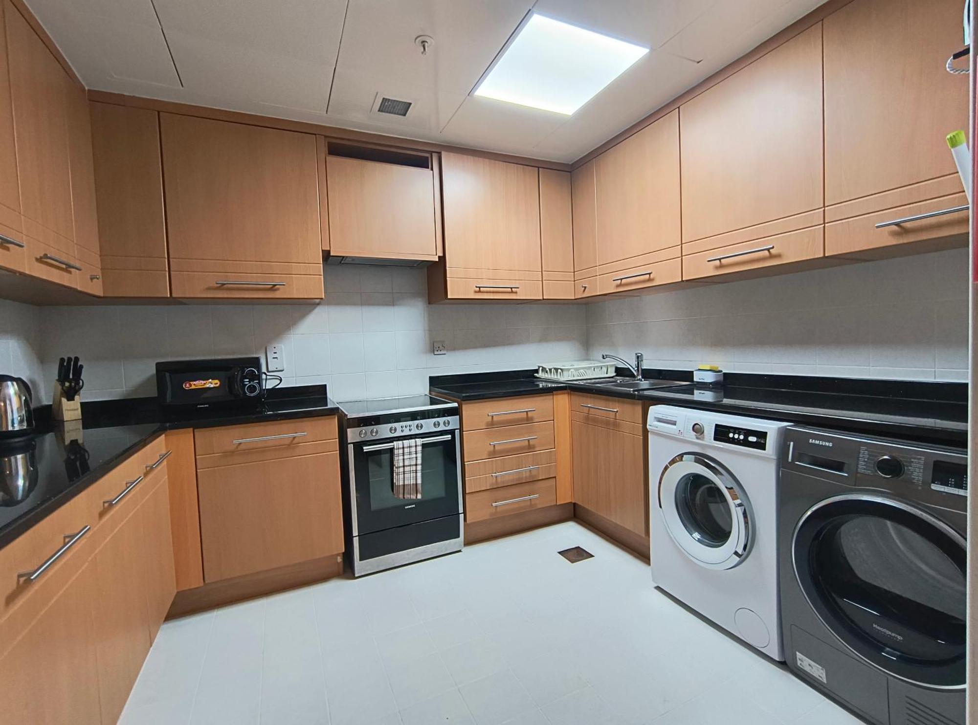 דובאי Trinity Holiday Homes - Sheikh Zayed Road Near To Financial Center Metro Station מראה חיצוני תמונה
